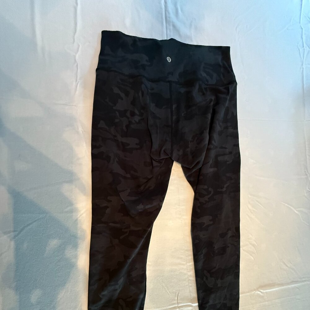 lululemon Align 25" leggings (Black Camo)